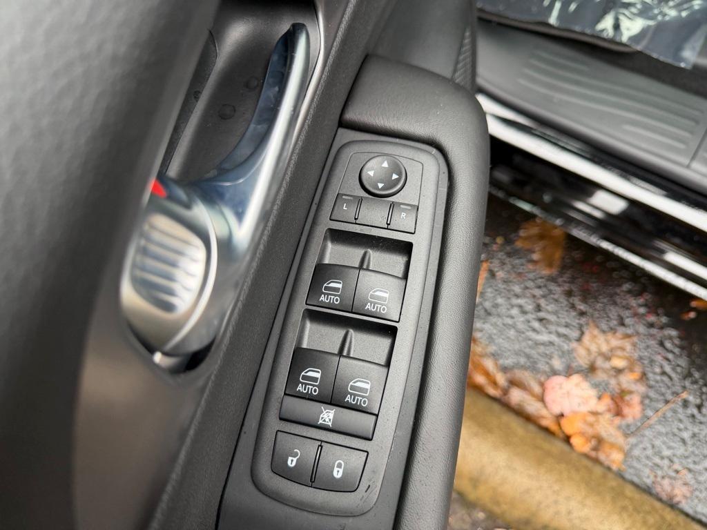 new 2026 Chrysler Pacifica car, priced at $42,560