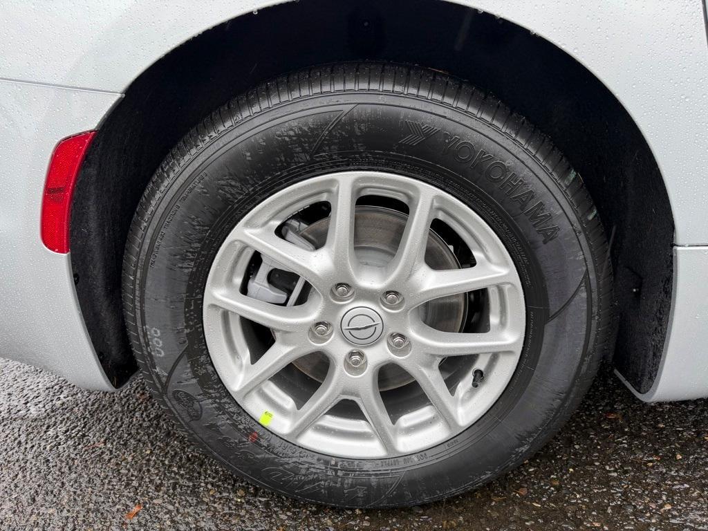 new 2026 Chrysler Pacifica car, priced at $42,360