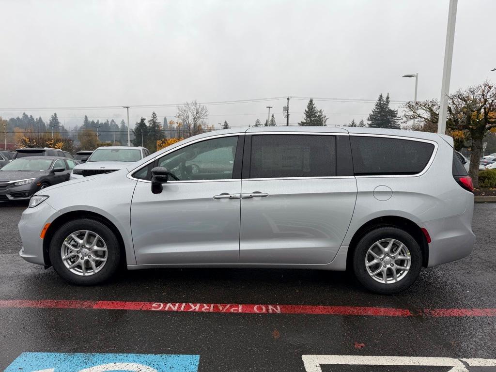 new 2026 Chrysler Pacifica car, priced at $42,360