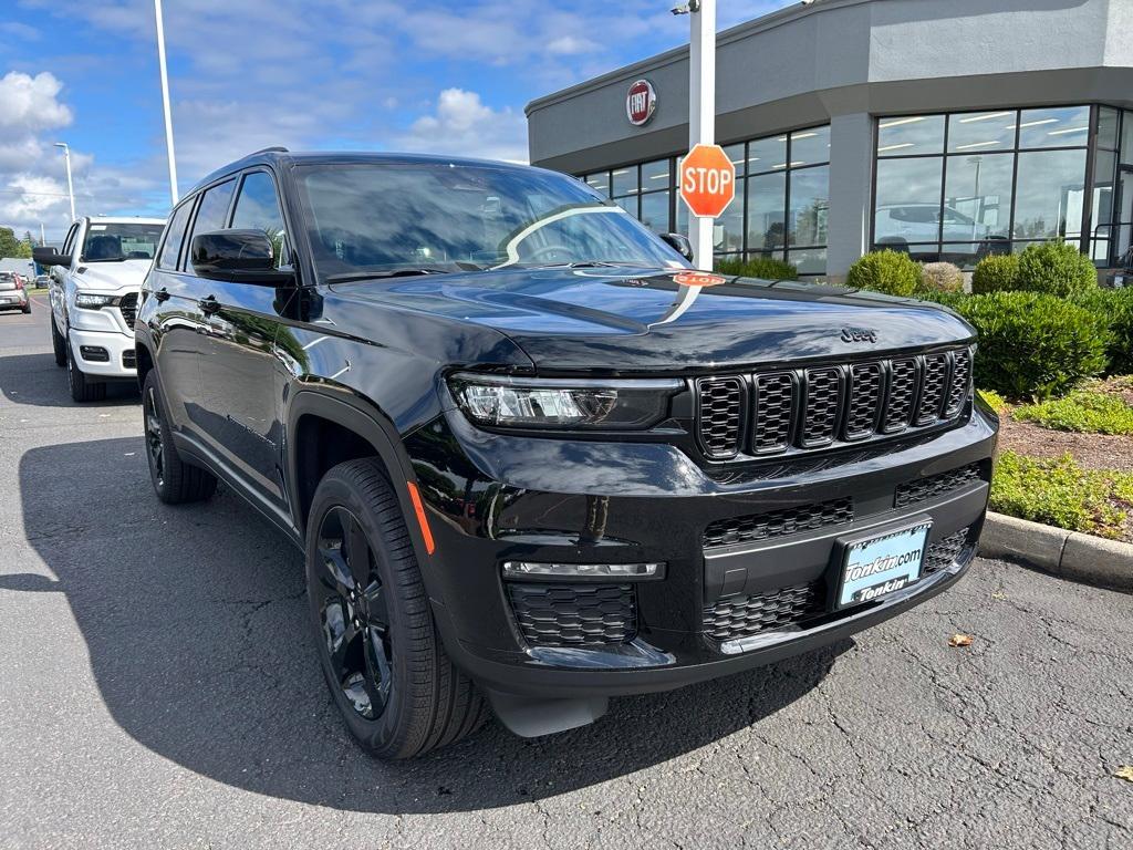 new 2025 Jeep Grand Cherokee L car, priced at $46,992