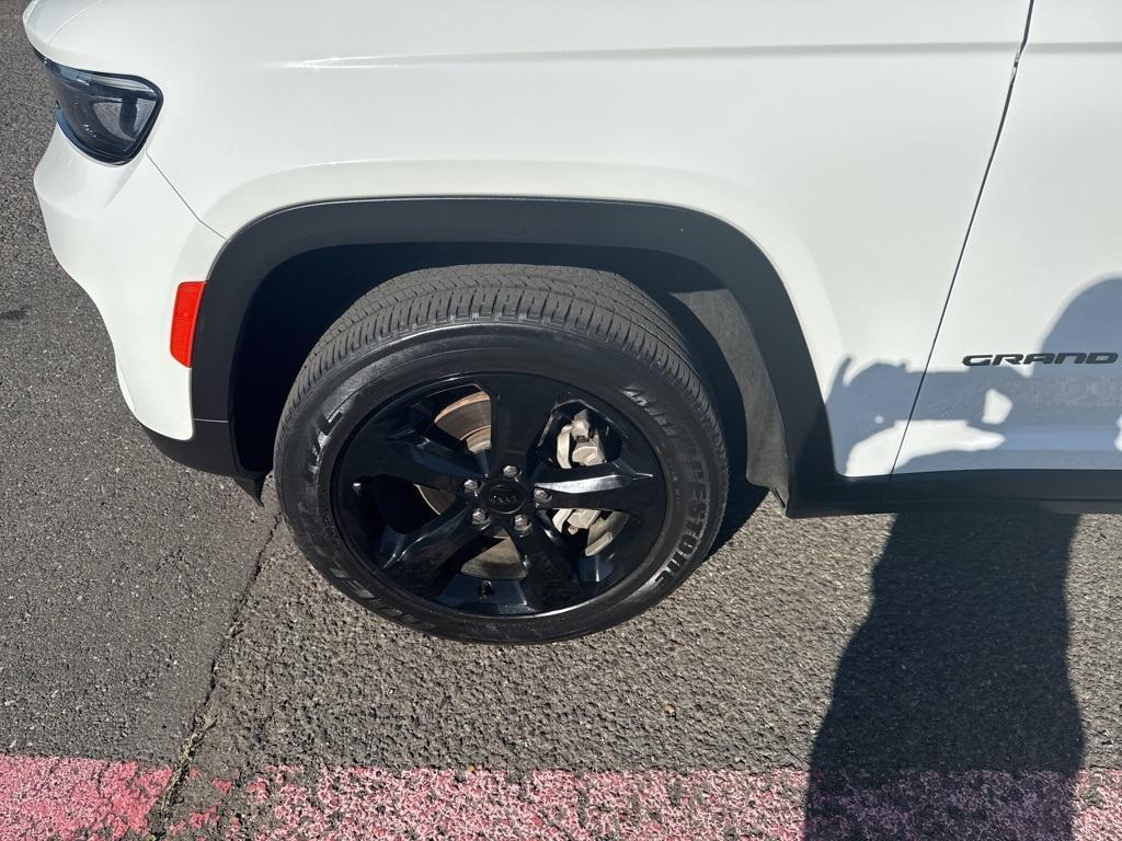 used 2023 Jeep Grand Cherokee car