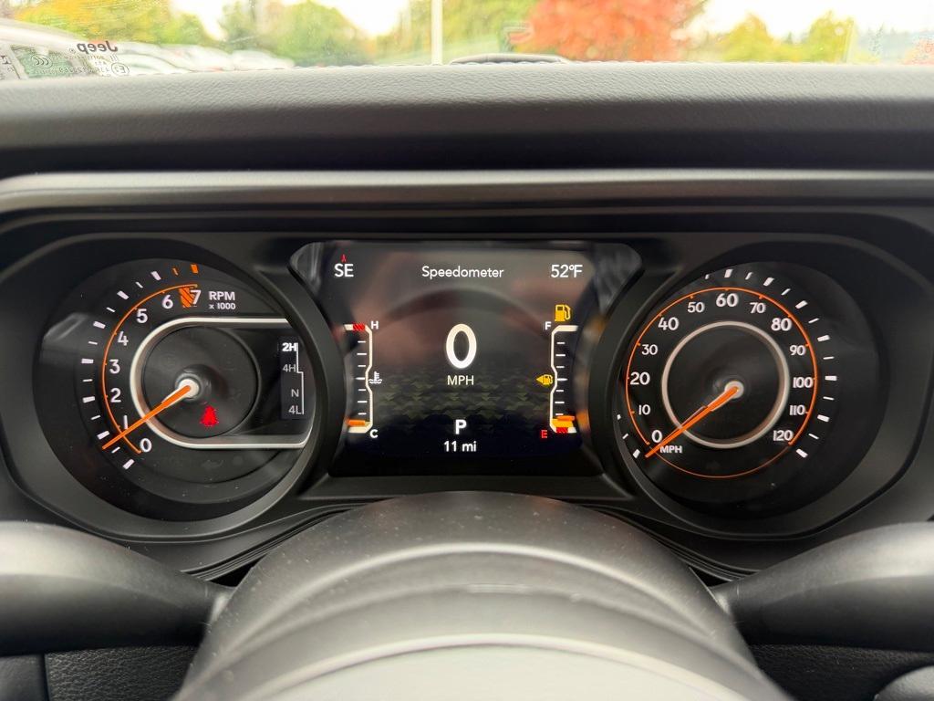 new 2025 Jeep Gladiator car, priced at $50,800