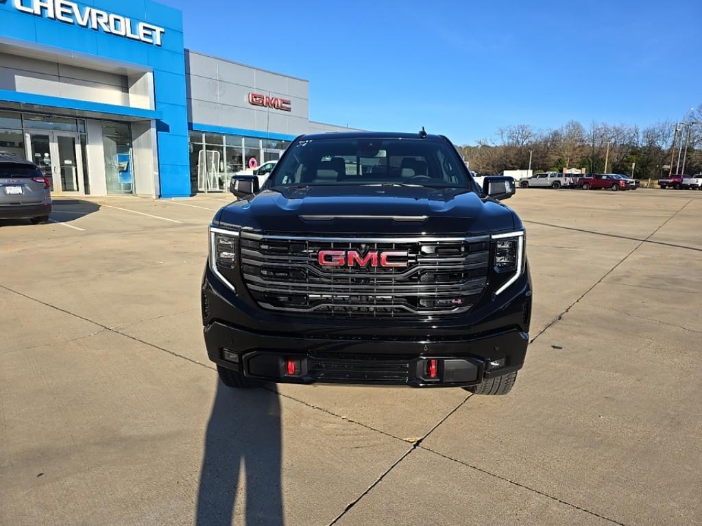 new 2025 GMC Sierra 1500 car, priced at $73,280