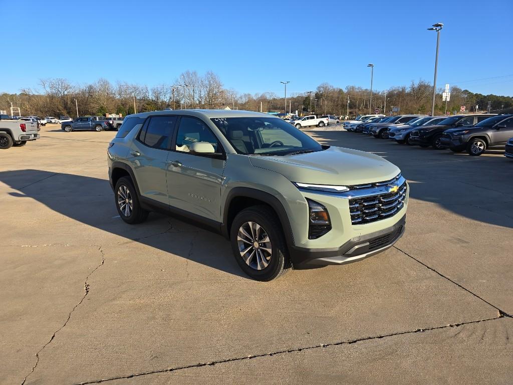 new 2025 Chevrolet Equinox car, priced at $31,035