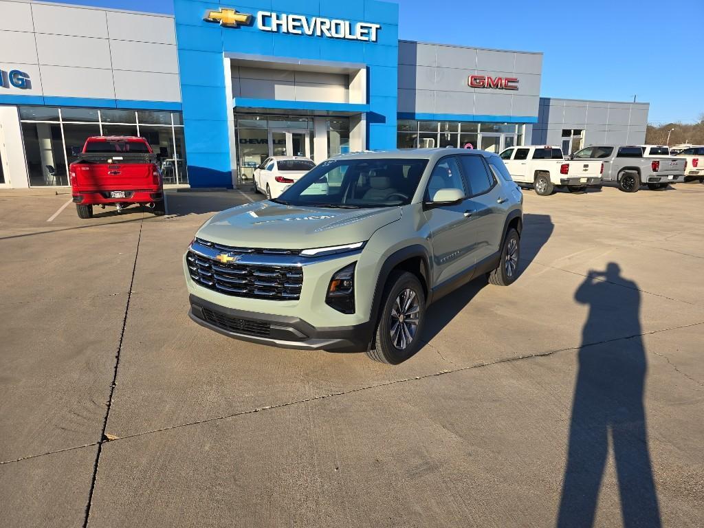 new 2025 Chevrolet Equinox car, priced at $31,035