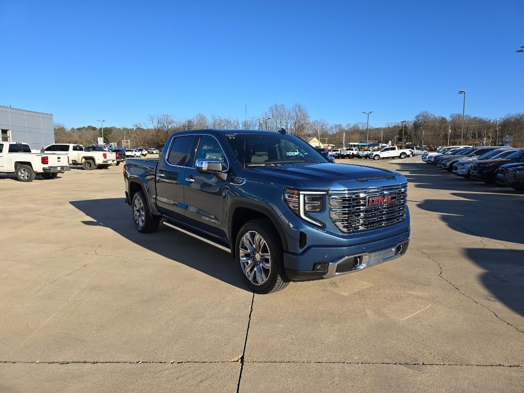 new 2025 GMC Sierra 1500 car, priced at $78,945