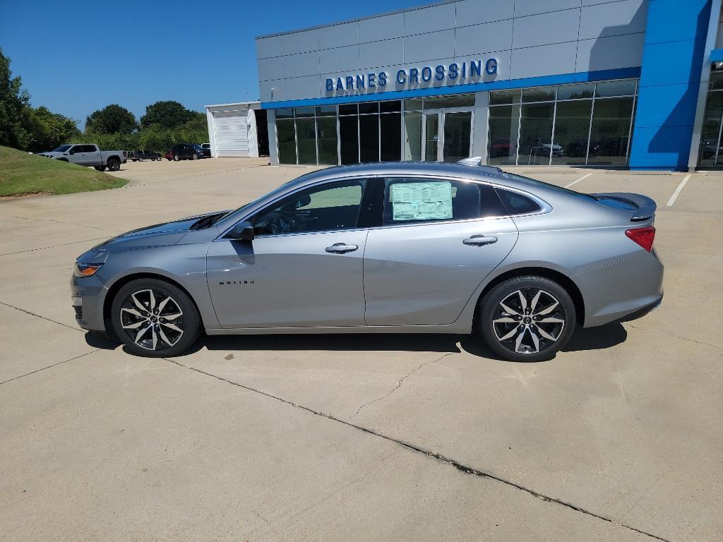 new 2024 Chevrolet Malibu car, priced at $26,200