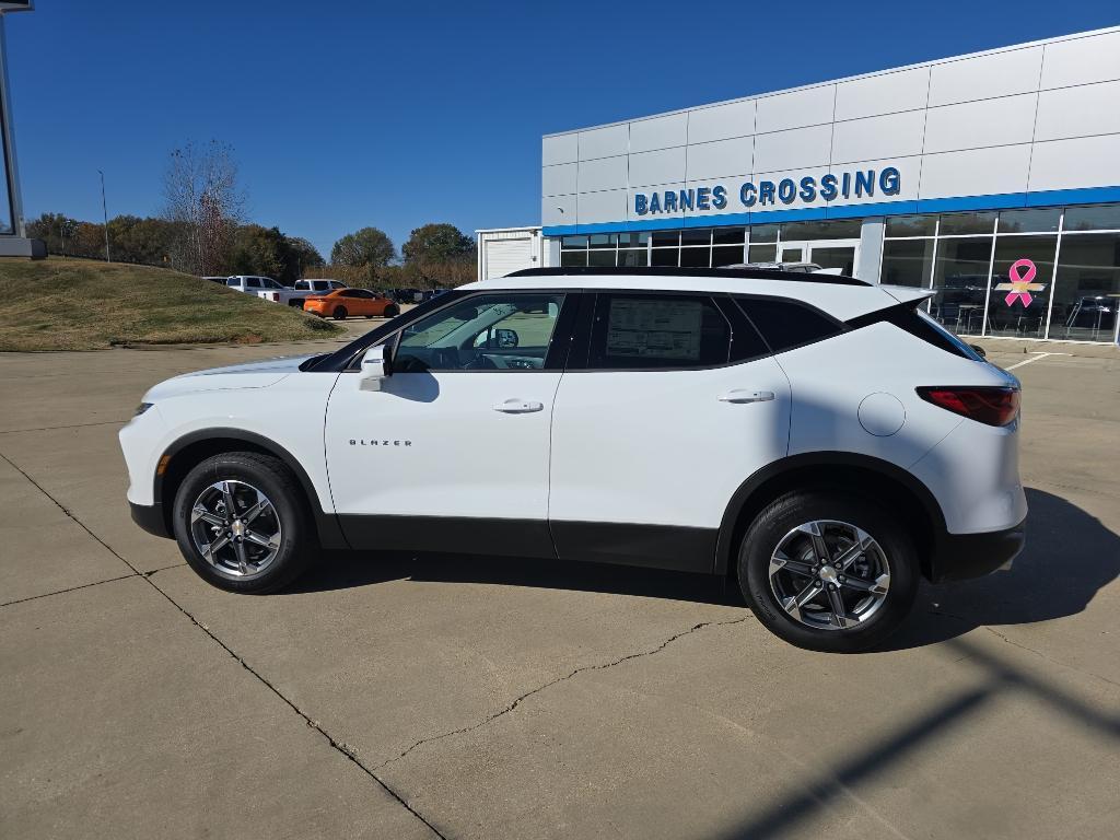 new 2025 Chevrolet Blazer car, priced at $41,990