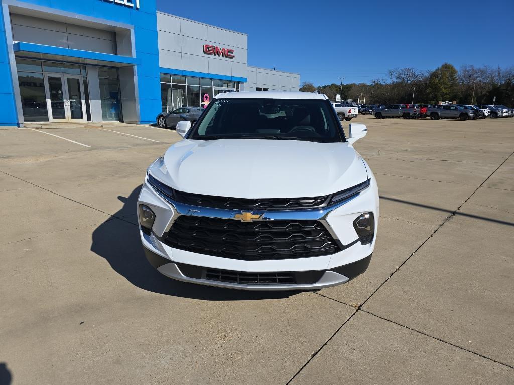 new 2025 Chevrolet Blazer car, priced at $41,990