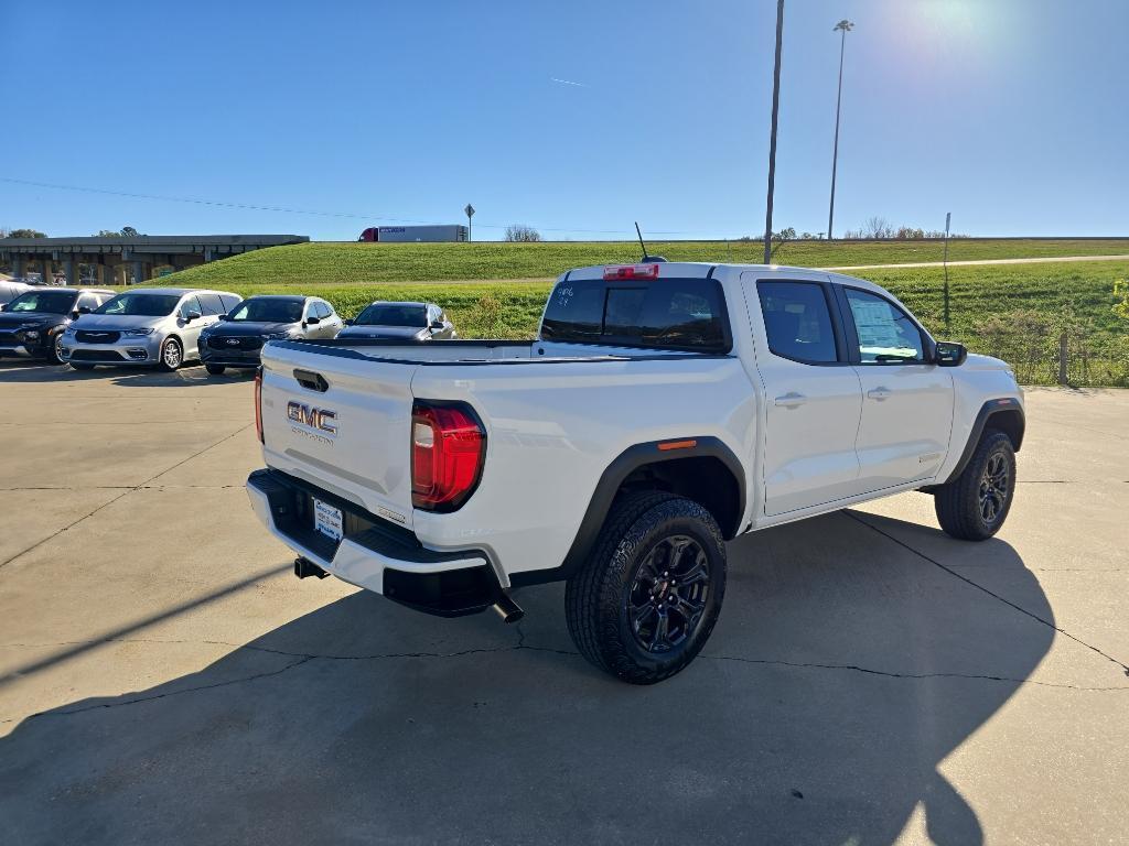 new 2024 GMC Canyon car, priced at $40,995