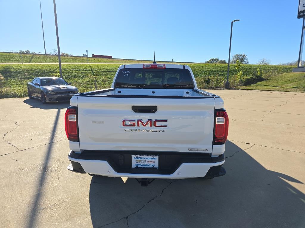 new 2024 GMC Canyon car, priced at $40,995