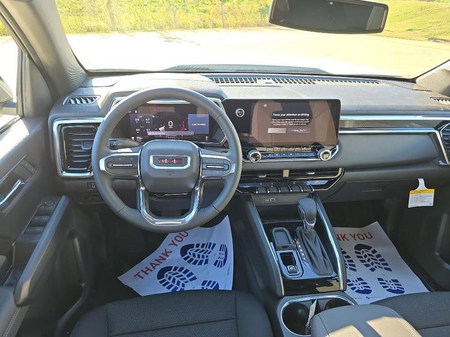 new 2024 GMC Canyon car, priced at $40,995