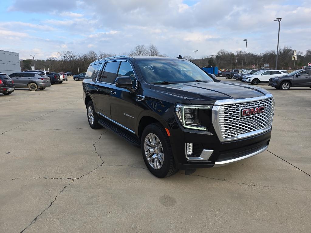 used 2023 GMC Yukon XL car, priced at $69,500