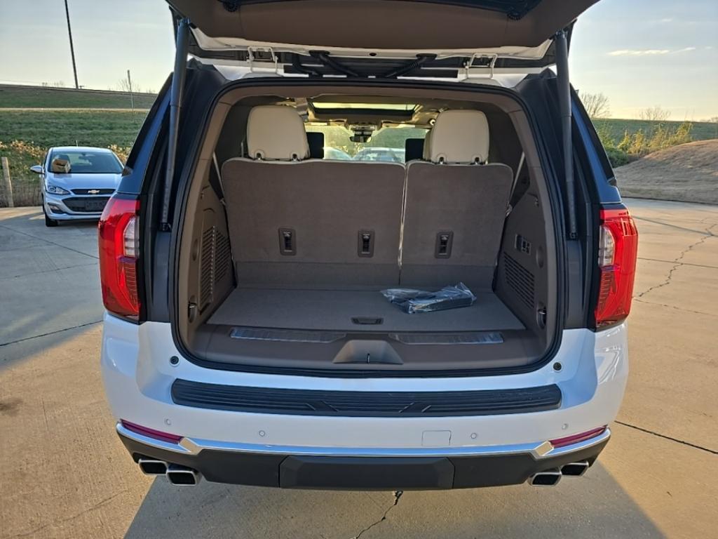 new 2025 GMC Yukon car, priced at $94,355