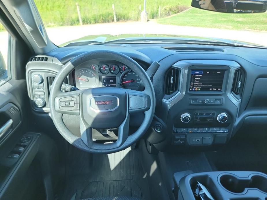 new 2024 GMC Sierra 1500 car, priced at $55,400