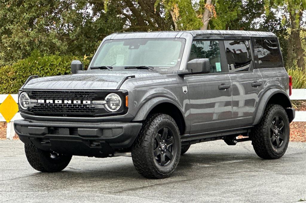 new 2025 Ford Bronco car, priced at $49,620