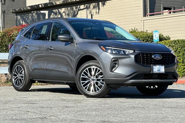 new 2025 Ford Escape car, priced at $36,895