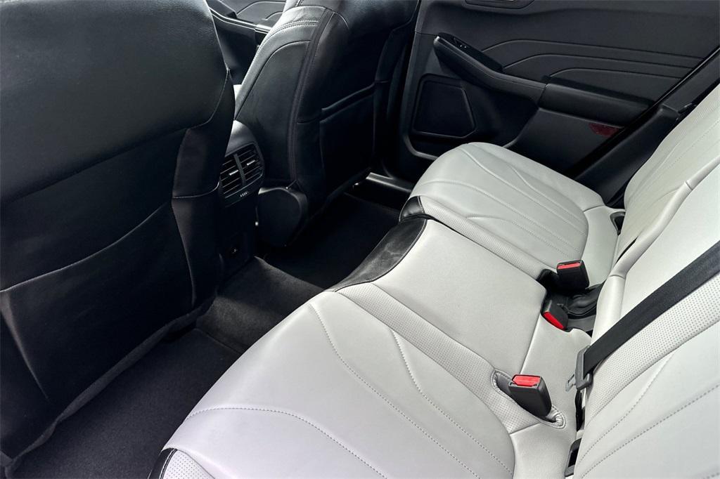 new 2025 Ford Escape PHEV car, priced at $41,010