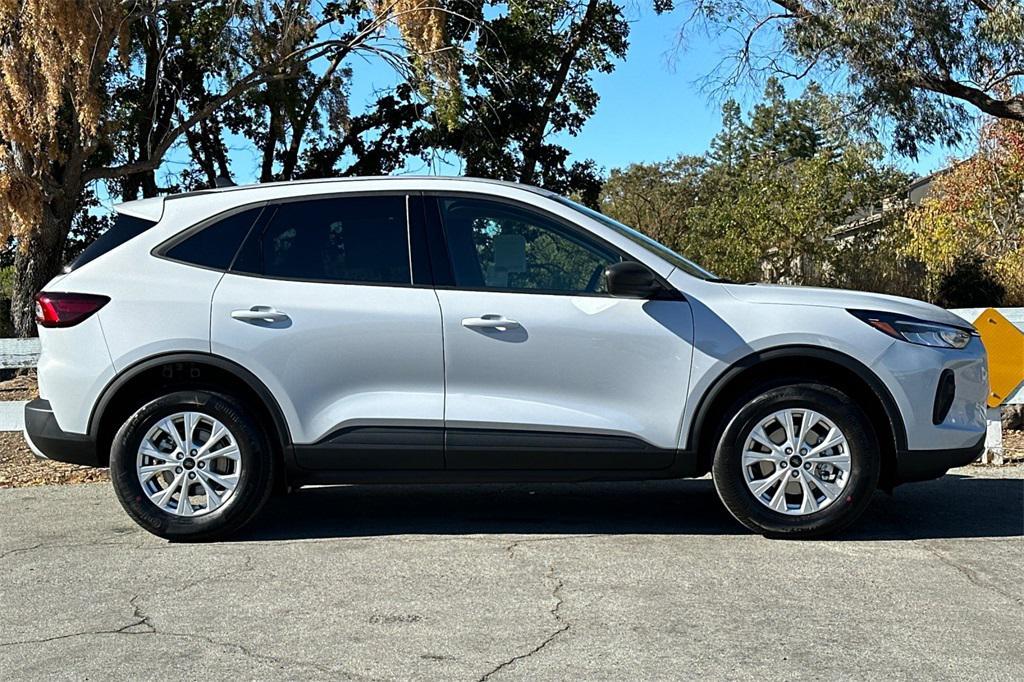 new 2025 Ford Escape car, priced at $29,875