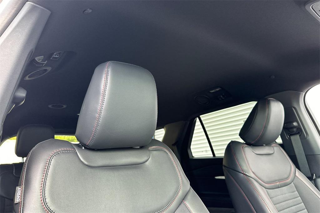 new 2025 Ford Explorer car, priced at $49,515