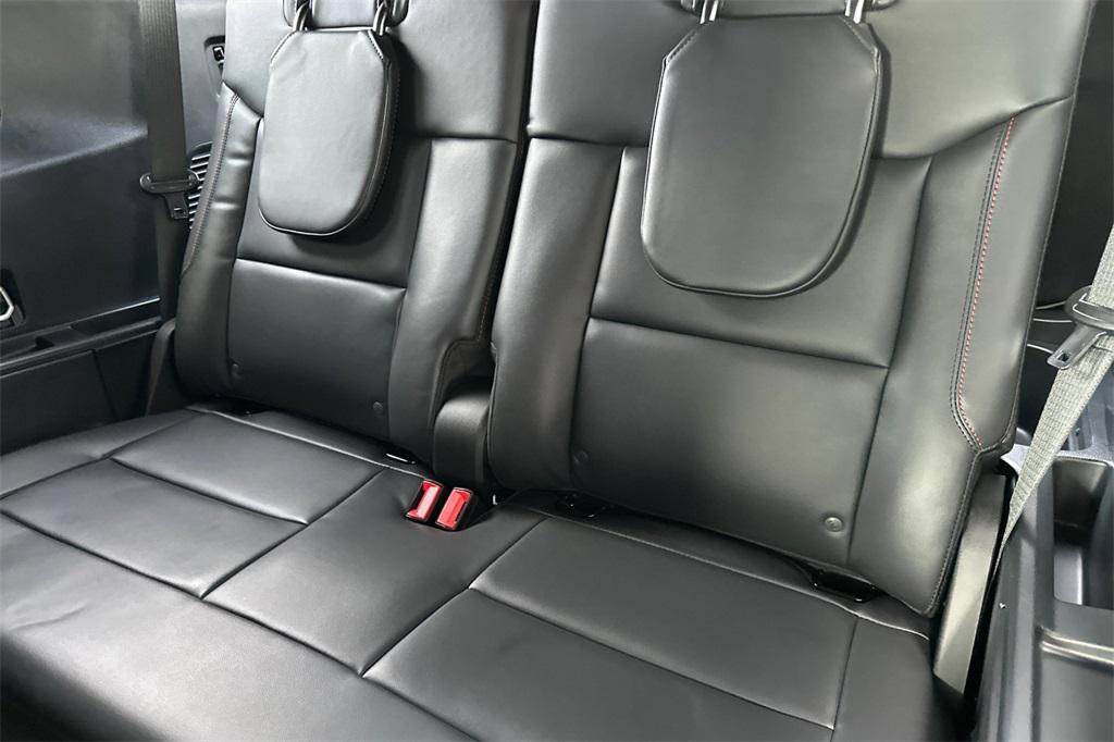 new 2025 Ford Explorer car, priced at $49,515