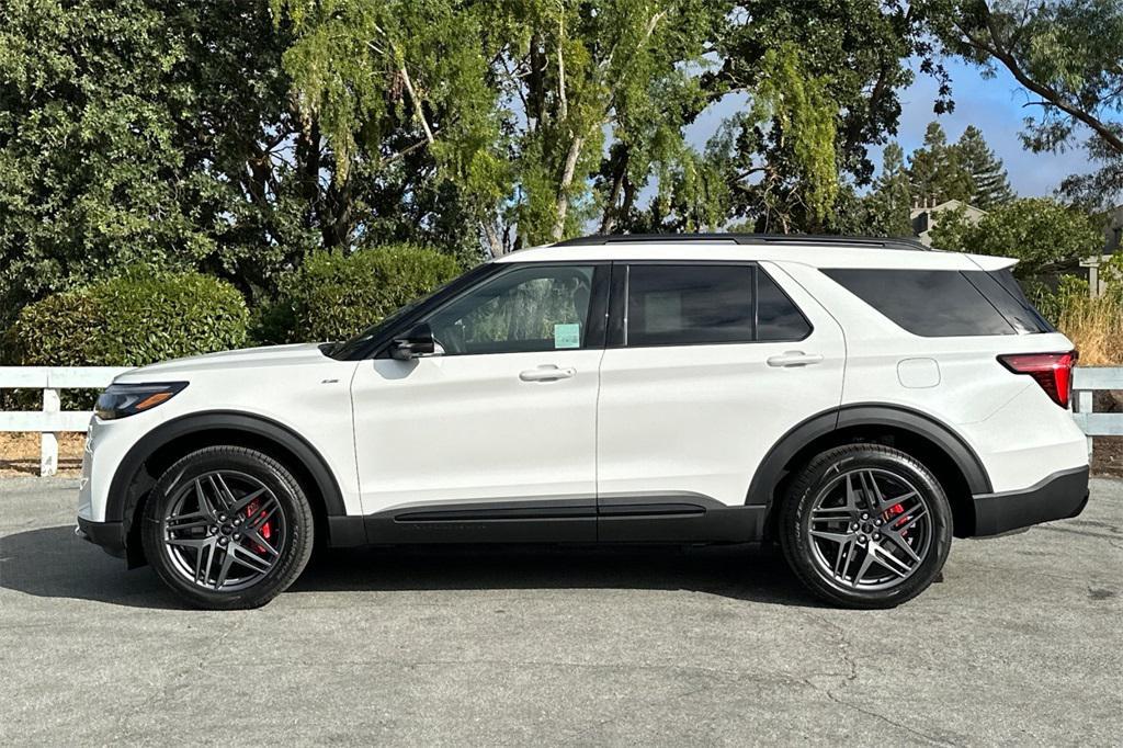 new 2025 Ford Explorer car, priced at $49,515