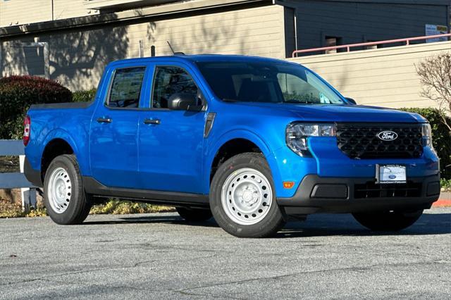 new 2025 Ford Maverick car, priced at $28,885