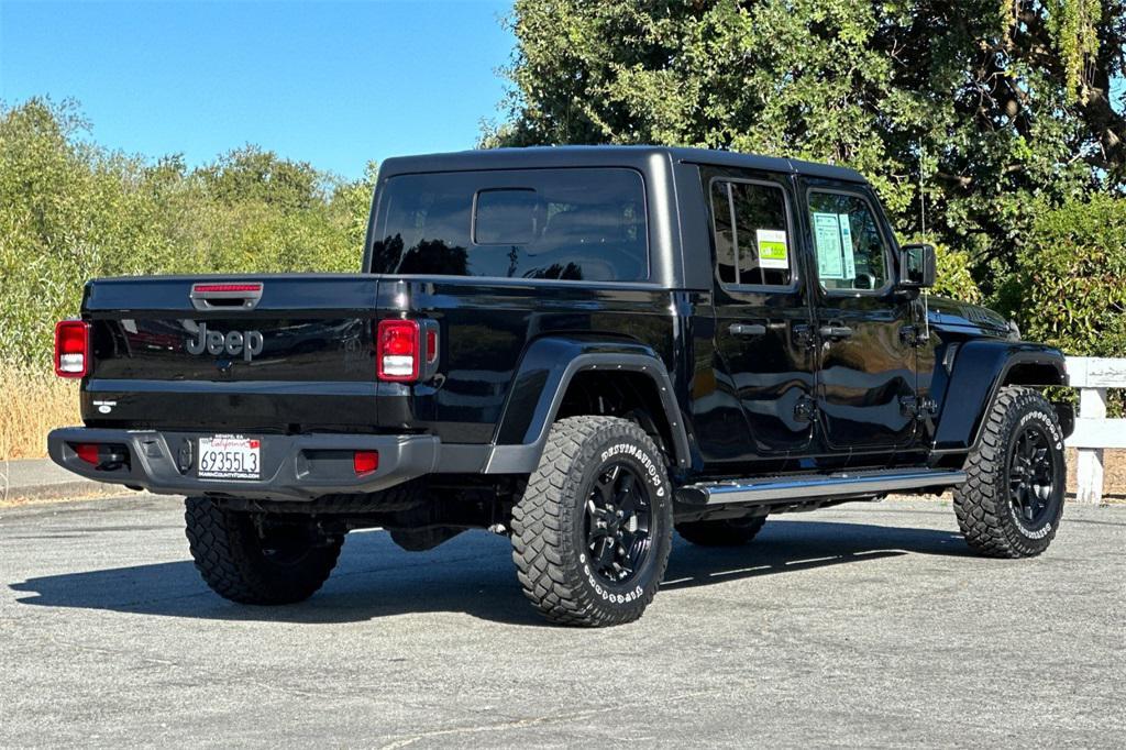 used 2022 Jeep Gladiator car, priced at $31,554