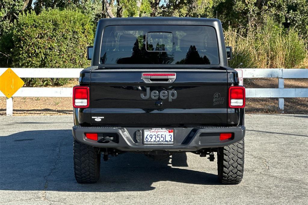 used 2022 Jeep Gladiator car, priced at $31,554