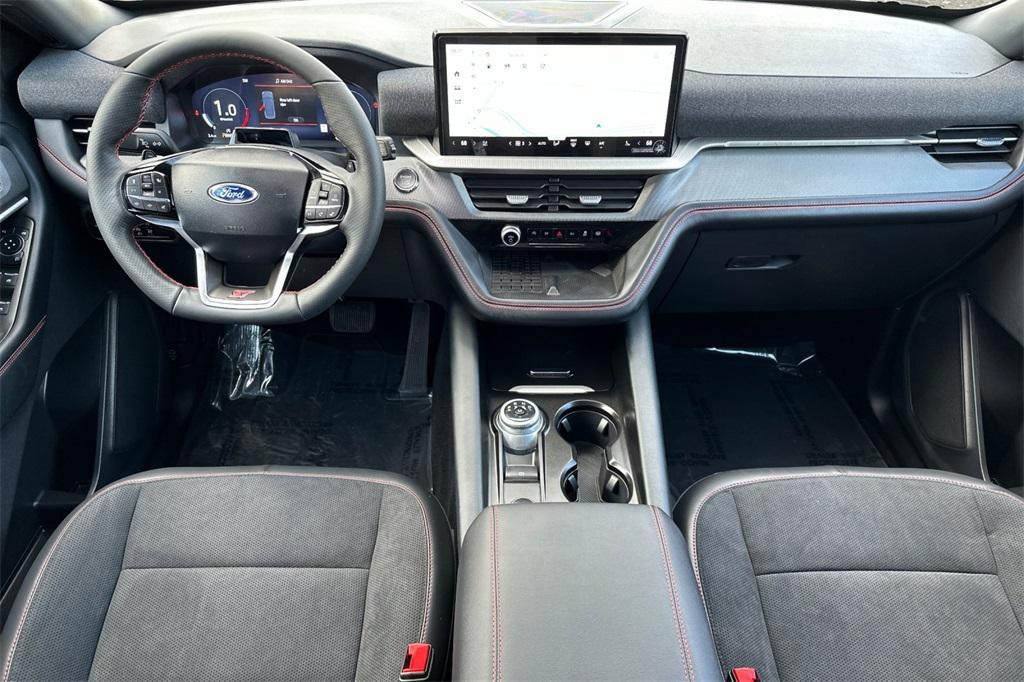 new 2025 Ford Explorer car, priced at $61,155