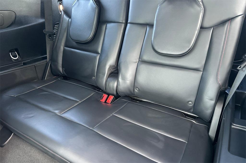 new 2025 Ford Explorer car, priced at $61,155