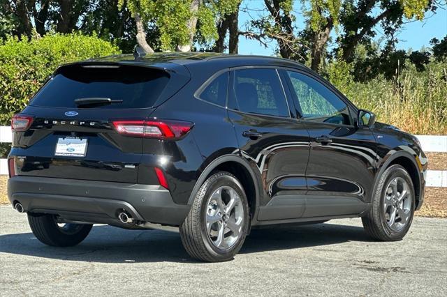 new 2025 Ford Escape car, priced at $38,200