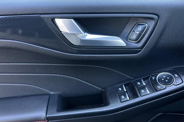 new 2025 Ford Escape car, priced at $38,200
