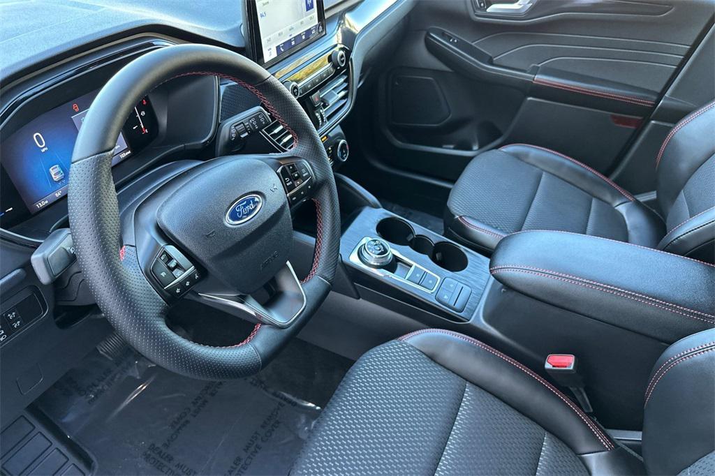 new 2025 Ford Escape car, priced at $28,700