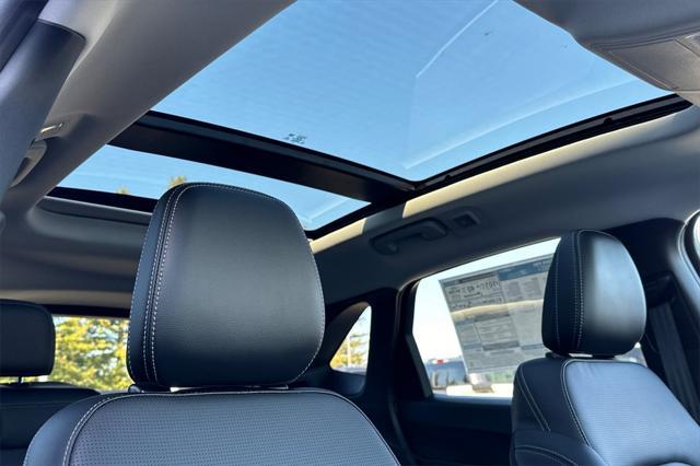 new 2025 Ford Escape car, priced at $43,020