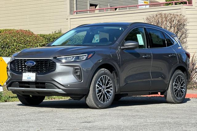 new 2025 Ford Escape car, priced at $43,020