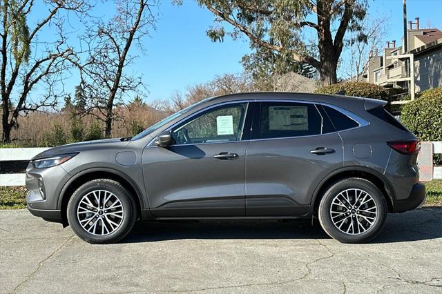 new 2025 Ford Escape car, priced at $43,020