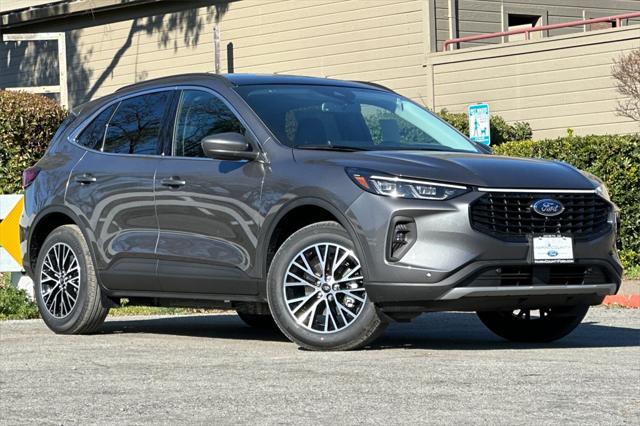 new 2025 Ford Escape car, priced at $43,020