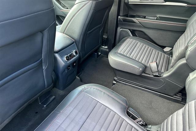 new 2025 Ford Explorer car, priced at $52,640