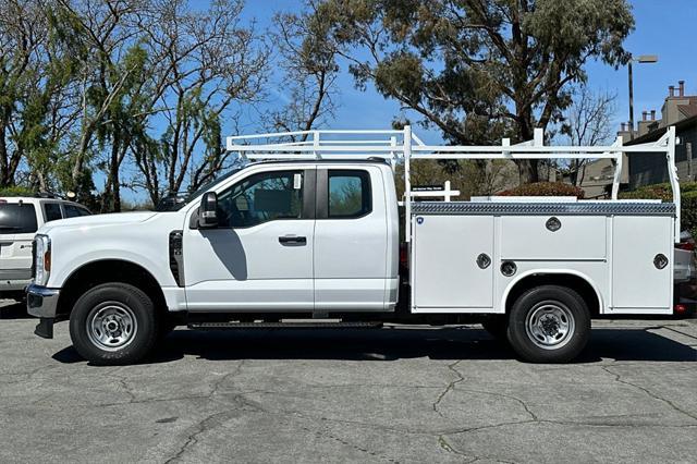 new 2025 Ford F-250 car, priced at $54,430