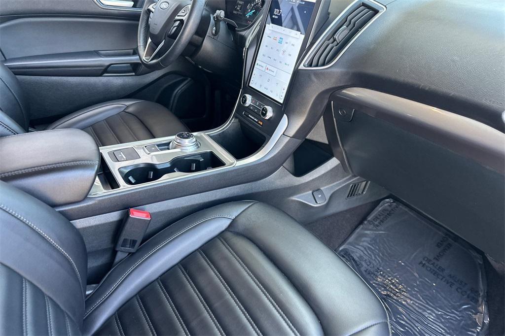 used 2024 Ford Edge car, priced at $22,421