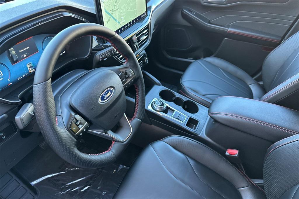 new 2025 Ford Escape car, priced at $36,750