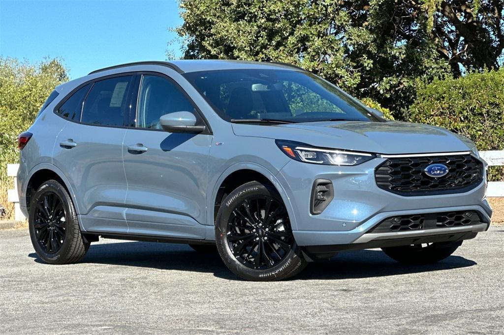new 2025 Ford Escape car, priced at $36,750