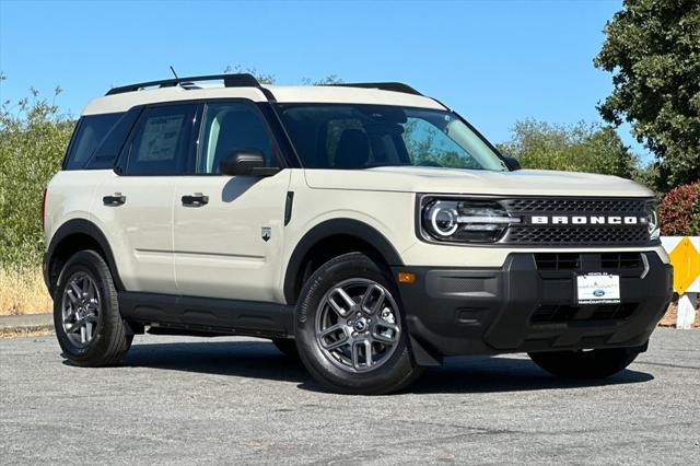 new 2025 Ford Bronco Sport car, priced at $31,985