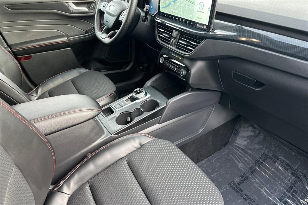 new 2025 Ford Escape car, priced at $31,740