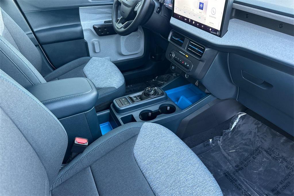 new 2025 Ford Maverick car, priced at $32,005