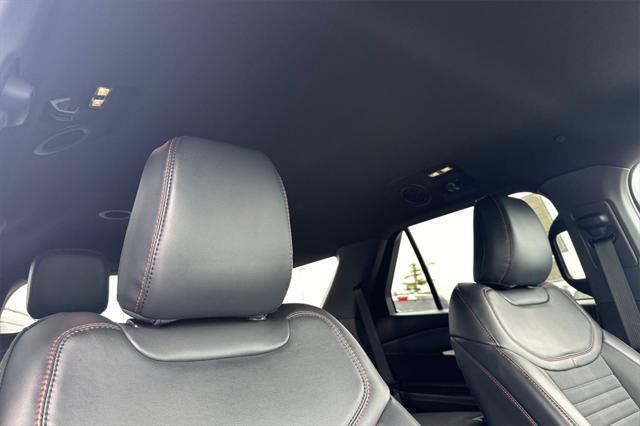 new 2025 Ford Explorer car, priced at $49,940