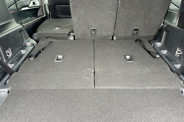 new 2025 Ford Explorer car, priced at $49,940