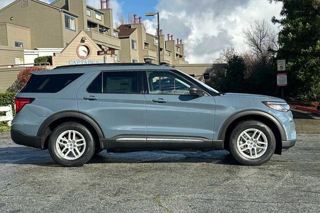 new 2025 Ford Explorer car, priced at $40,445