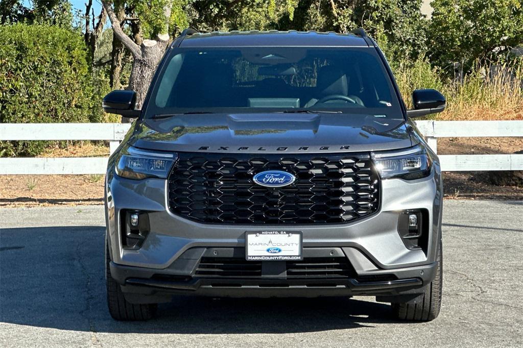 new 2025 Ford Explorer car, priced at $48,720